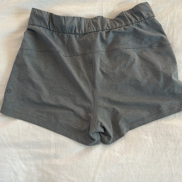 Lululemon On the Fly Shorts - Picture 2 of 3